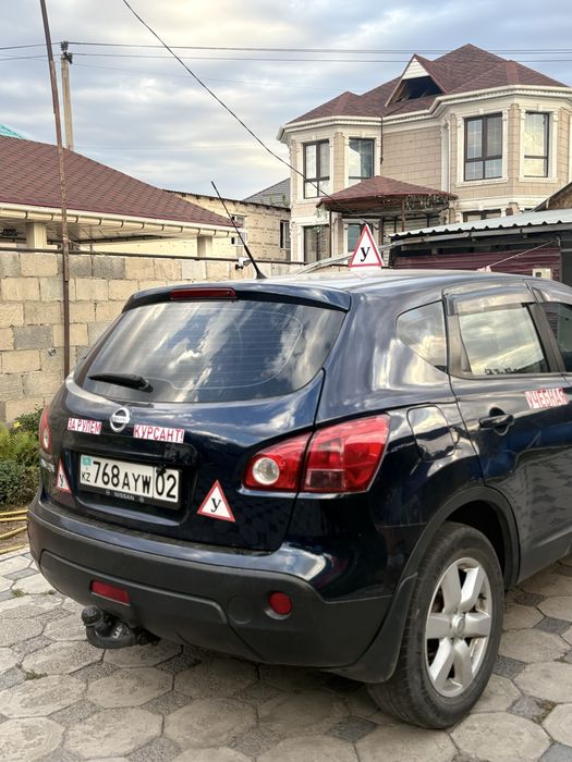 инструктор по вождению