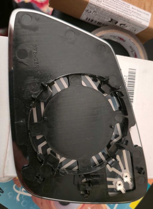 дясно огледало стъкло подгряващо  за БМВ F30 3та серия