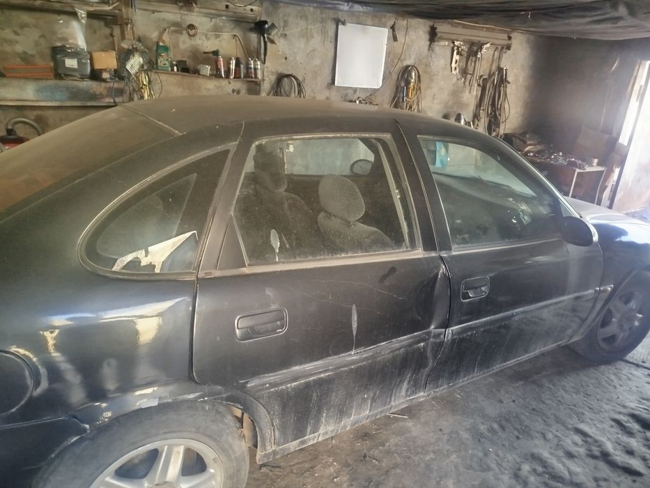 Opel Vectra b 1996. Продается на разбор