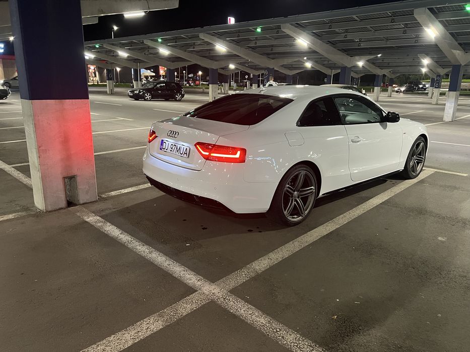 Audi //a5 //cupe //S line quatro