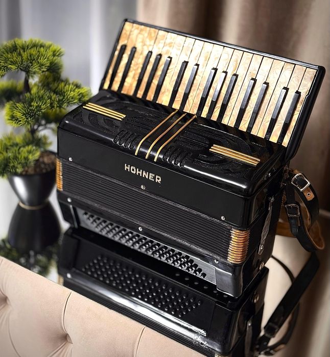 Acordeon Hohner Verdi 2 Potcoava 80 Basi