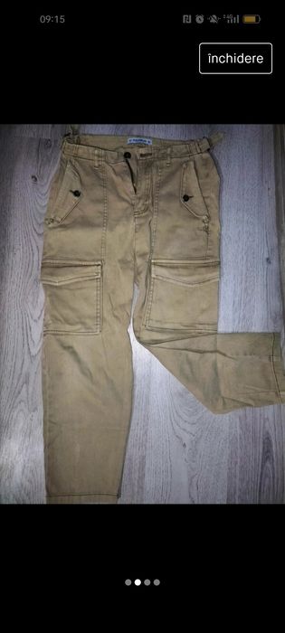 Pantaloni cargo PULL&BEAR