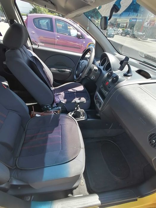 Vând Chevrolet Kalos 1.4 16v