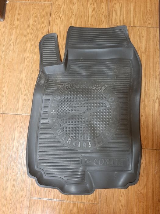 Резиновые полики для шевроле кобальт
