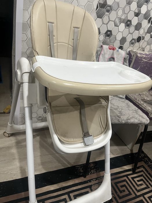 Продам детский стульчик для кормления