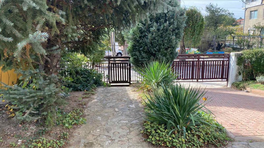 Продава се Многостаен апартамент в Дупница - 220 кв.м за 700 €/кв.м - Снимка #12