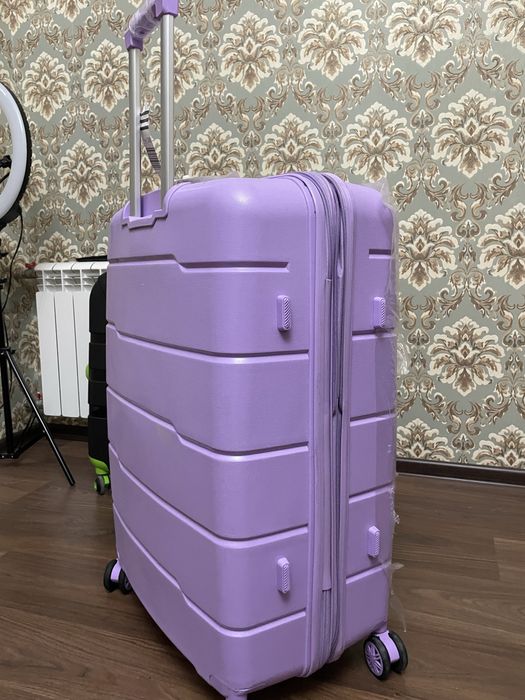 Чемодан Мелано новый превезлитс Египта
