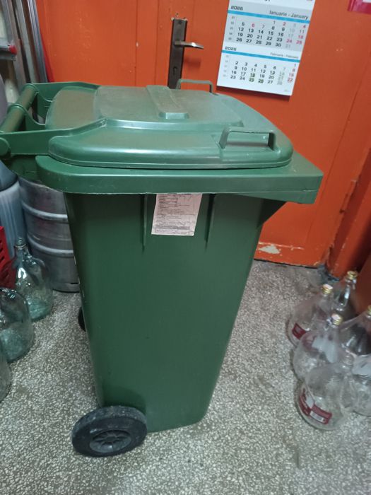 Pubela de gunoi 240 L