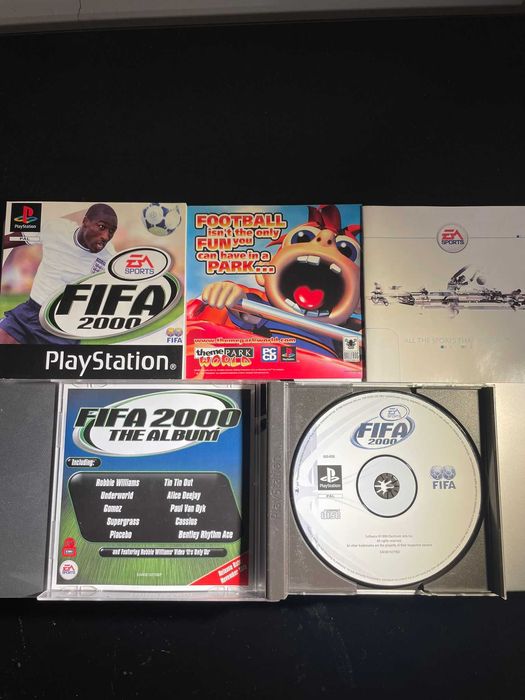 FIFA 2000 joc PS1