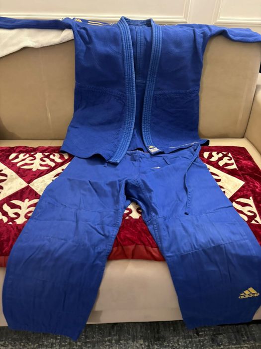 Кимоно белое и синее