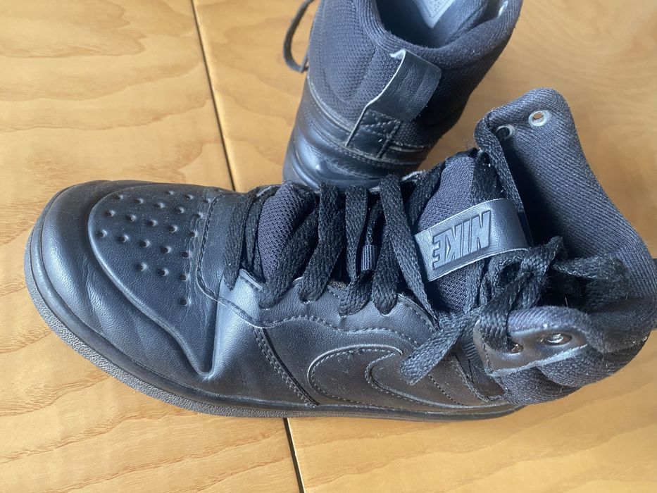 Кроссовки кожанные Найк