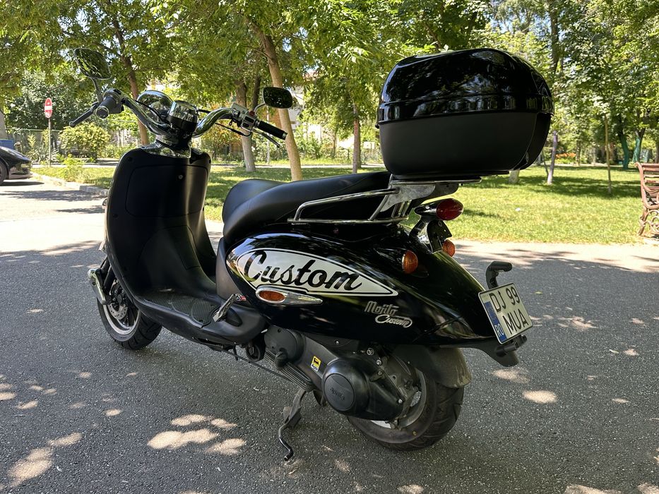 Vand scuter Aprilia Mojito Germania 2007 125cmc permis B NOU!