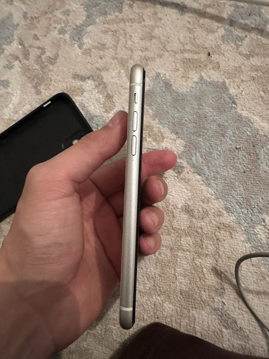 Iphone 11 сатылады
