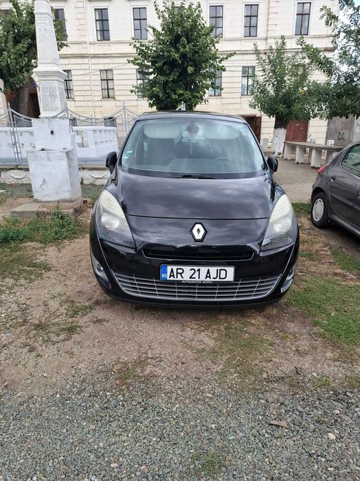 Renault grand scenic