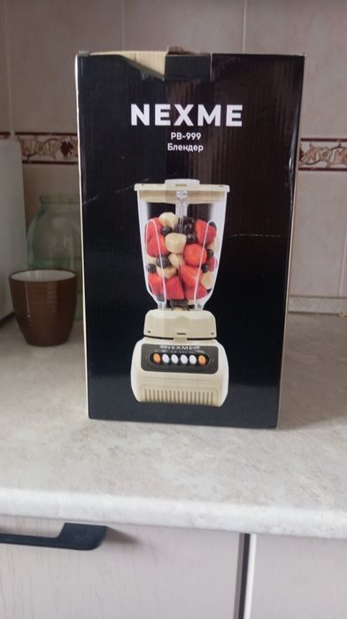 Продам Блендер новый
