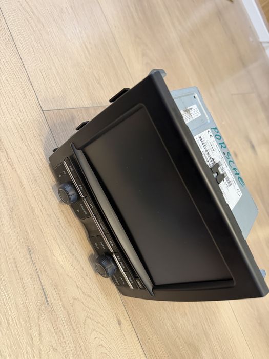 Navigatie porsche cayenne 2012