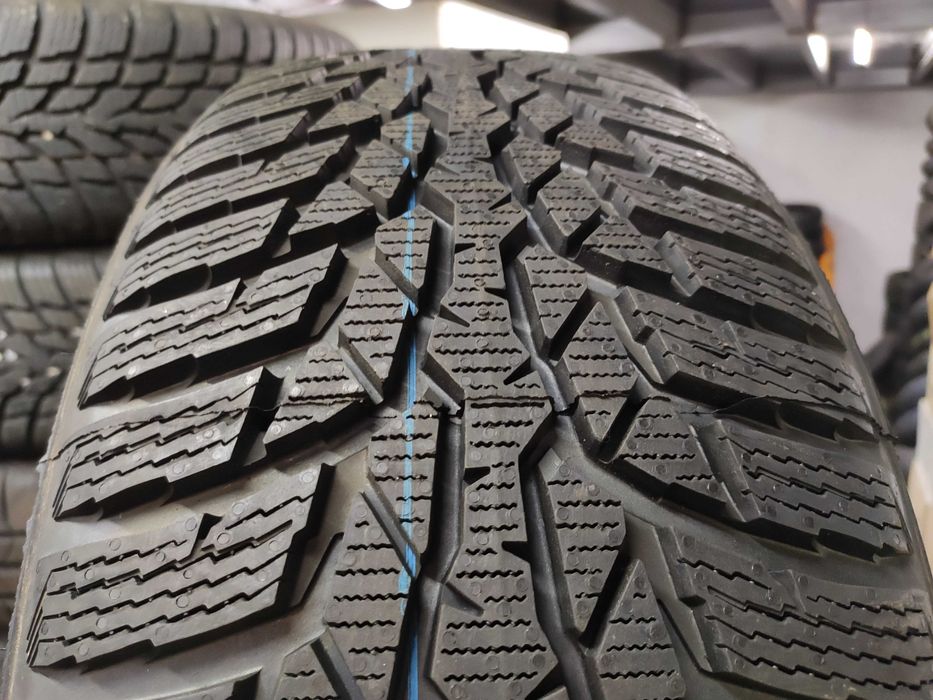 Нови зимни гуми 205 65 16 - Nokian