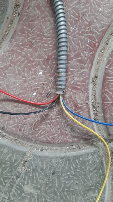 Продам двигатель (фанкоил)