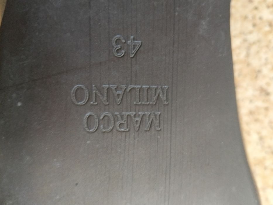 Продам мужские туфли