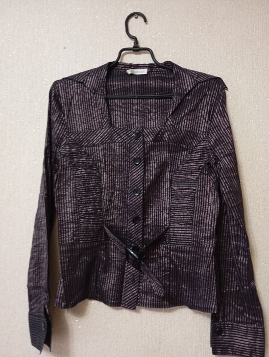 Продам вещи , цена 5000 тг