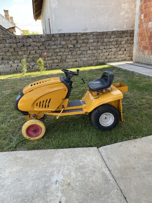 Tractoras tuns gazon , caroserie  MTD