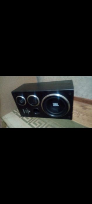 Саббуфер колонка UBL