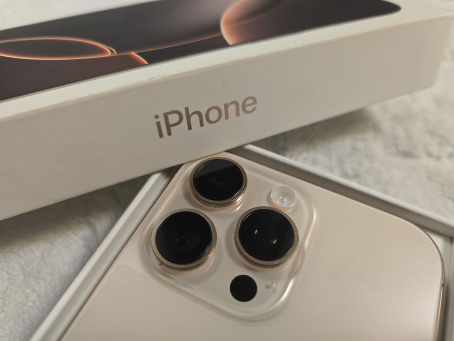 iPhone 16 Pro Max, Desert Titanium, 1TB