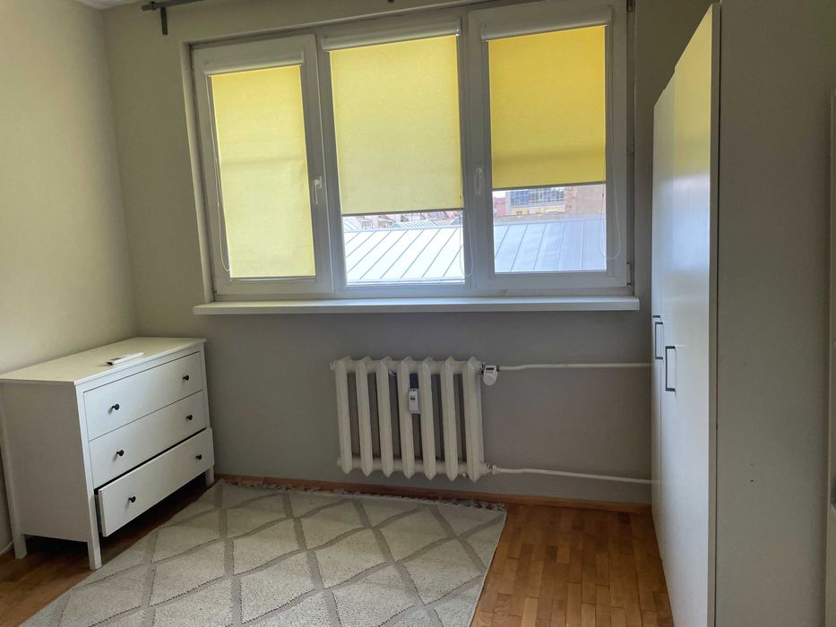 Дава се под наем Тристаен апартамент в София, Зона Б-19 - 100 кв.м за 1047.03 € - Снимка #9