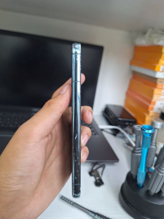 Samsung S22 на 128гб