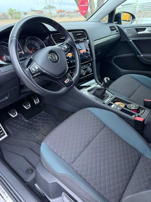 Volkswagen GOLF 2019