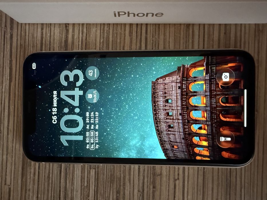 Продам Iphone 11 64gb