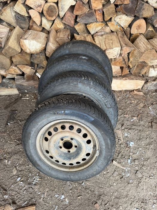 cauciucuri all seazon  michelin 195/65/15 noi