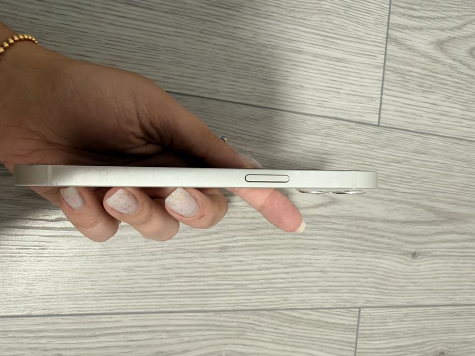 Iphone 13 - stare foarte buna