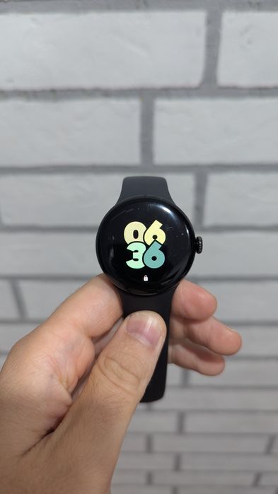 Google pixel 7 vs pixel watch 2 WiFi