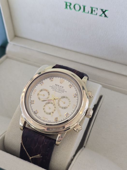 Продам золотые Ролексы в крупном диаметре 45мм.