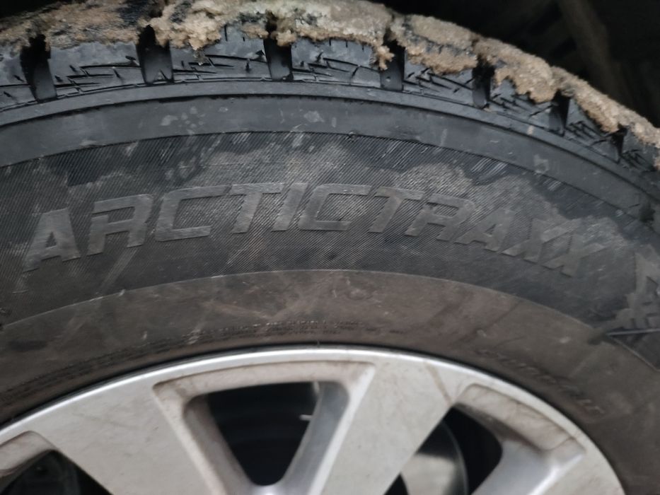 Срочно продам шины