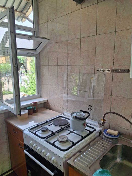 № 3856 Шошилинг 2-хонали Уй Сотилади!!