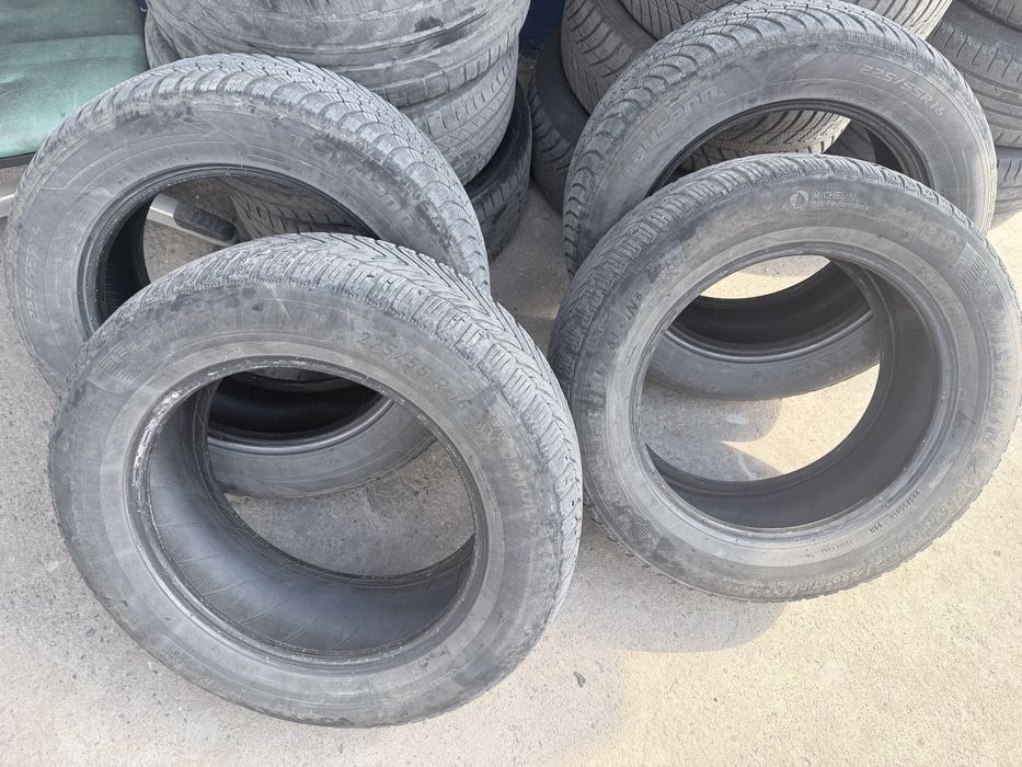 Продавам комплект 4 броя гуми 225/55 R16.