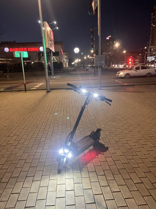 Электро самокат куго м4