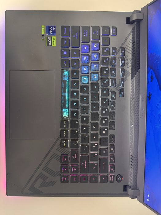 Laptop gaming ASUS ROG Strix G16 G614JV-N4102