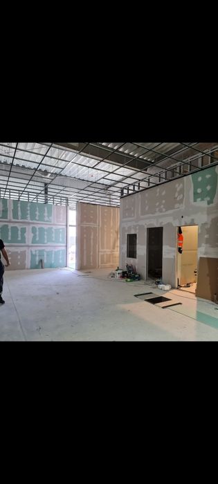 Modernizări,amenajări spatii comerciale,case și apartamente