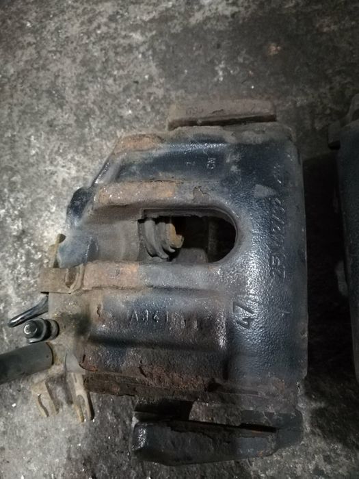 Двубутални спирачни апарати  от Пасат B 5.5 W8