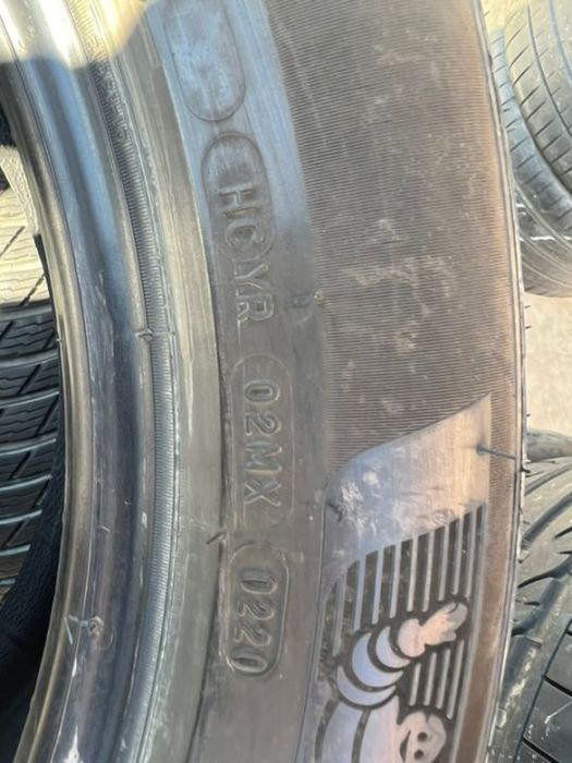 vând 4 anvelope 225/55/18 Michelin de iarnă ca noi