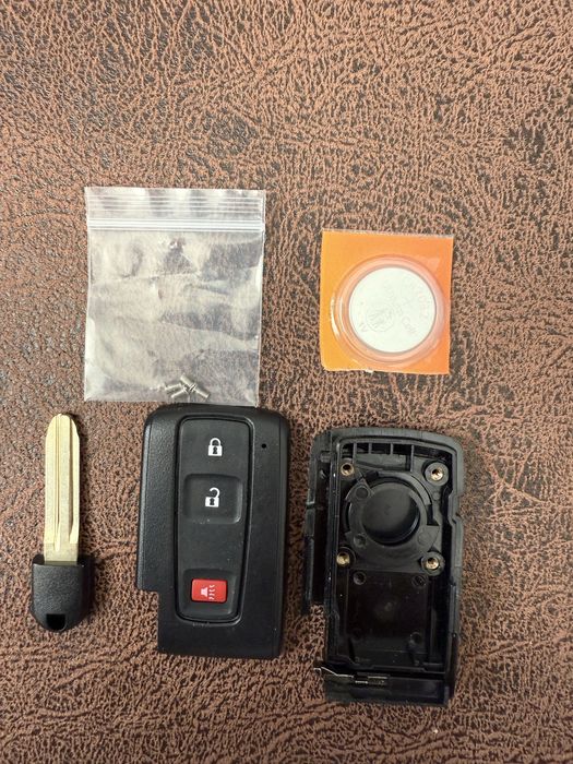 Toyota/Тойота Prius Corolla Verso кутия за ключ