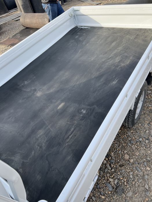 Rezina lenta Labo, shiraney , changam va boshqa yuk moshinalar bortiga