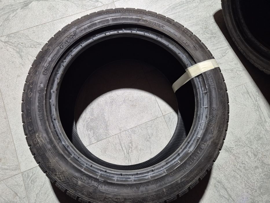 Vând cauciucuri 245/45/17 M+S set complet imp Germania//Continental//