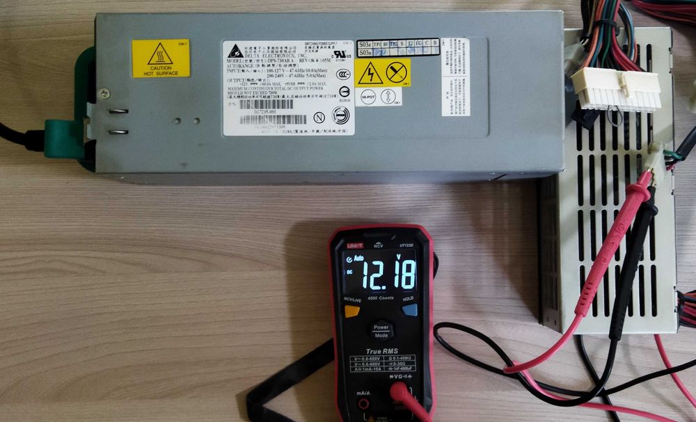 Серверный блок питания 12 V 60 A