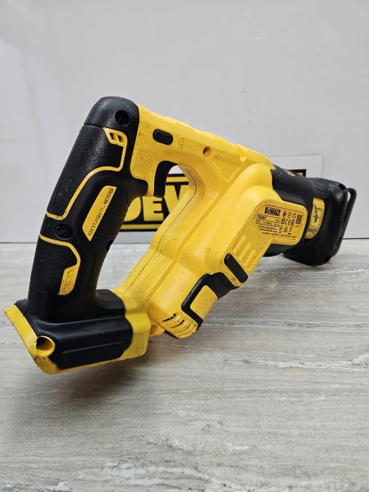 Dewalt Саблен Трион DCS367 18V.