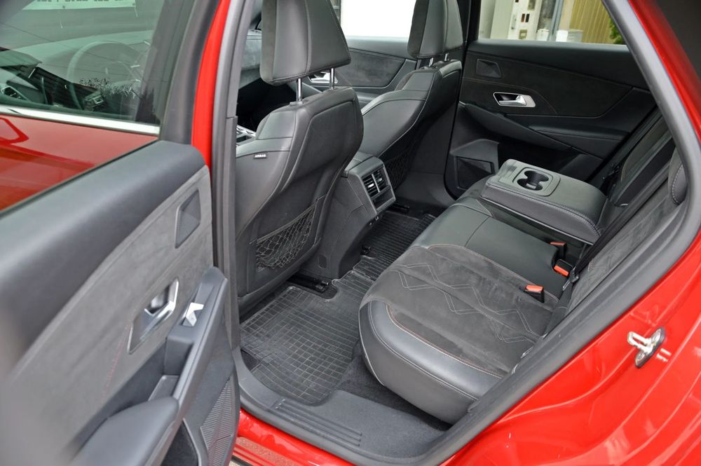 DS Automobiles DS 7 Crossback 225 cai/Panoramic/Alcantara/Faruri LED/Garantie