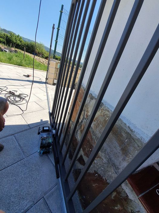 Porti Garduri Sudura, Automatizari .Sistem automatizare prin tel. Etc.